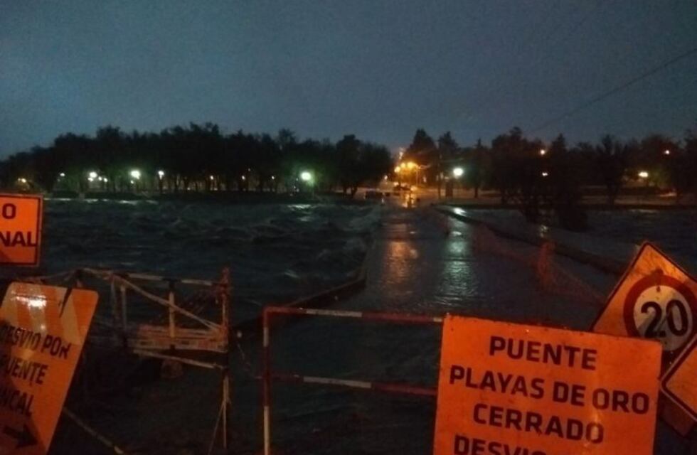 Carlos Paz: era perseguido por la Policía, se tiró al río y casi muere de hipotermia