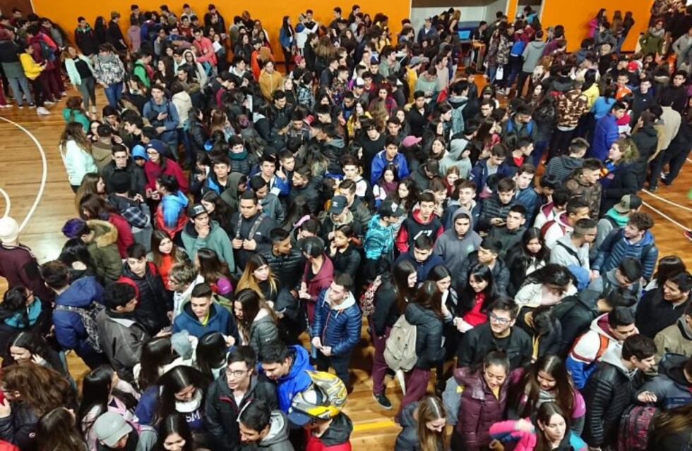 Más de 1300 jóvenes participaran de los tradicionales serenatas