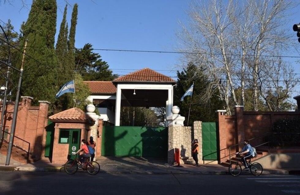 Sobreseyeron por inimputable al hombre que arrojó una bomba molotov en la Quinta de Olivos