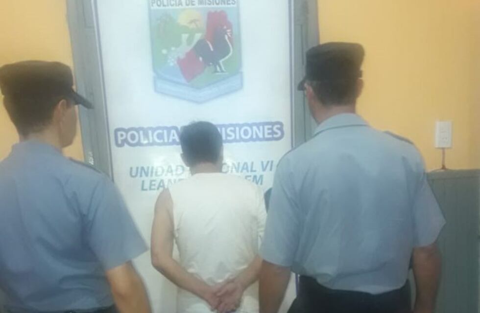 Alem: realizaron maniobras peligrosas, chocaron y agredieron a un policía