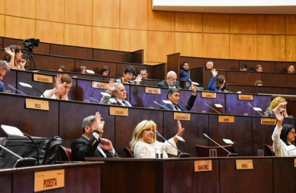 La Legislatura de Neuquén aprobó un nuevo endeudamiento de Gutiérrez
