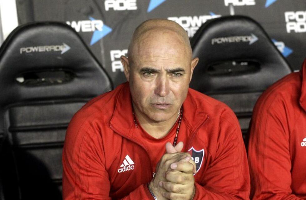Llop dijo que Newell's decepcionó a la hinchada y perdió el clásico "por un detalle"