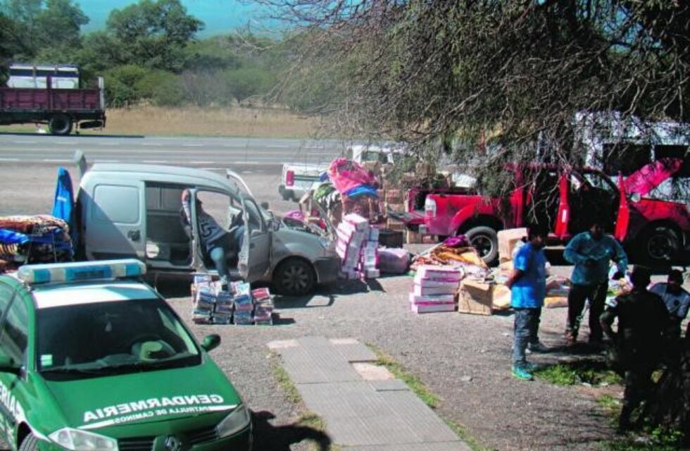 Cinco gendarmes procesados por cobrar coimas en Salta