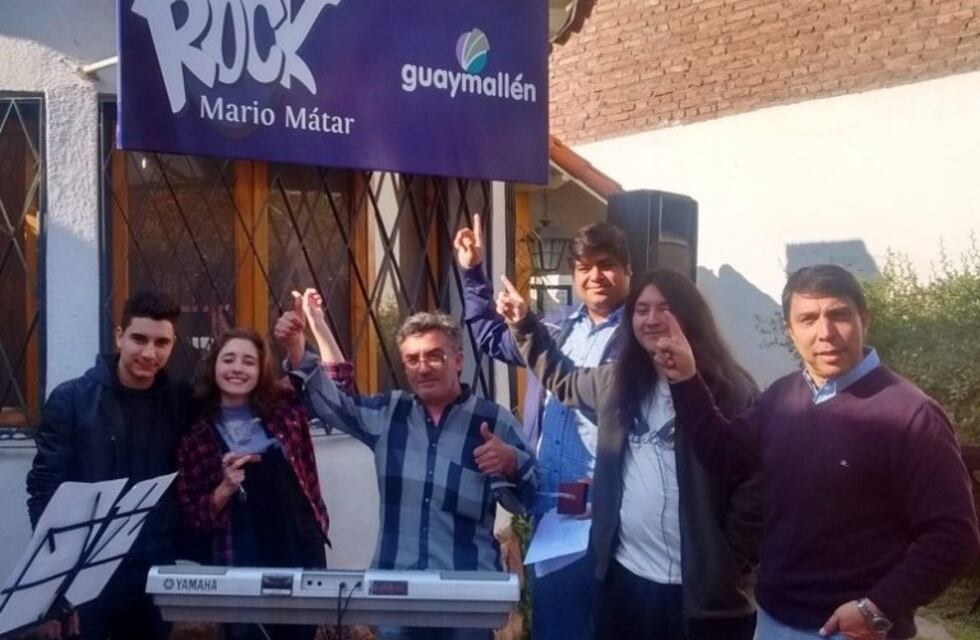 Acordes de cultura: escuela de "Rock Mario Mátar"