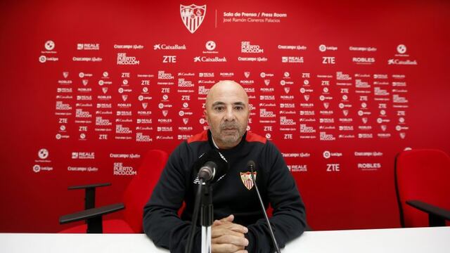 GRA272. SEVILLA, 13/05/2017.- El entrenador del Sevilla FC, Jorge Sampaoli, durante la rueda de prensa que ha ofrecido a los medios previa al partido de liga  EFE/Jose Manuel Vidal espau00f1a Jorge Sampaoli director tecnico del equipo sevilla futbol conferencia de prensa