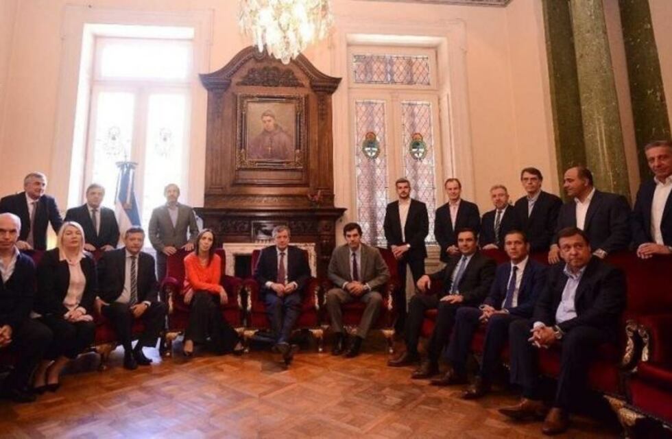 Doce gobernadores se reunieron para expresar su apoyo al Gobierno