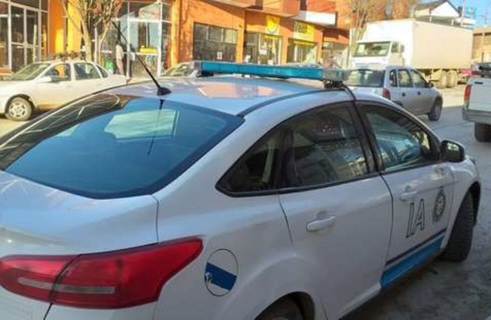 Una nena de 14 años resultó herida tras quedar en medio de una balacera en Viedma