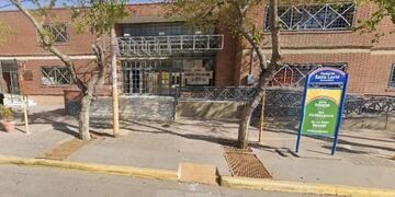Se trata de la escuela Carlos Pellegrini, ubicada en Santa Lucía, San Juan\u002E