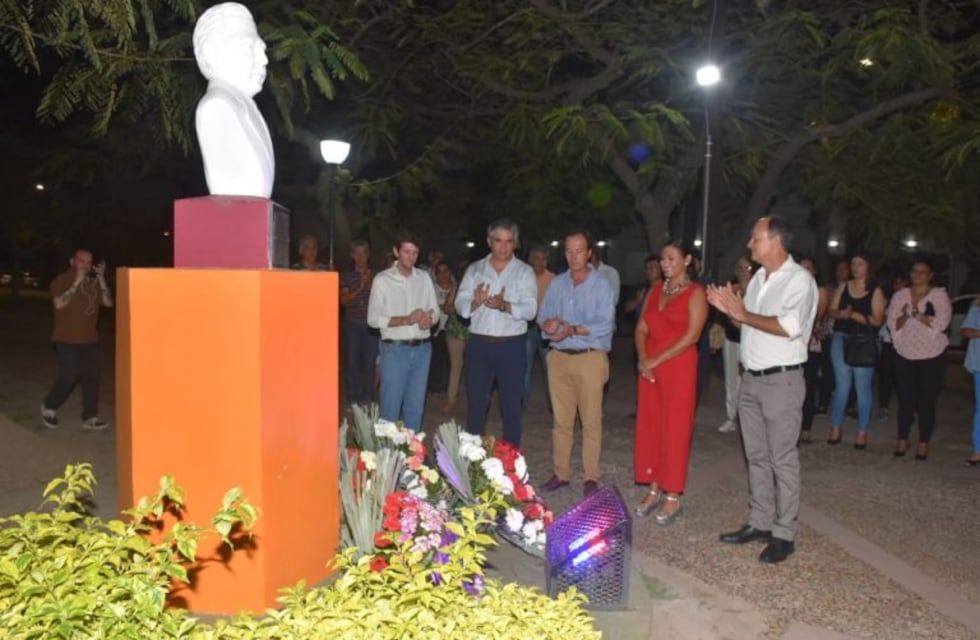 Recordaron a Raul Alfonsín a 36 años de la vuelta a la democracia