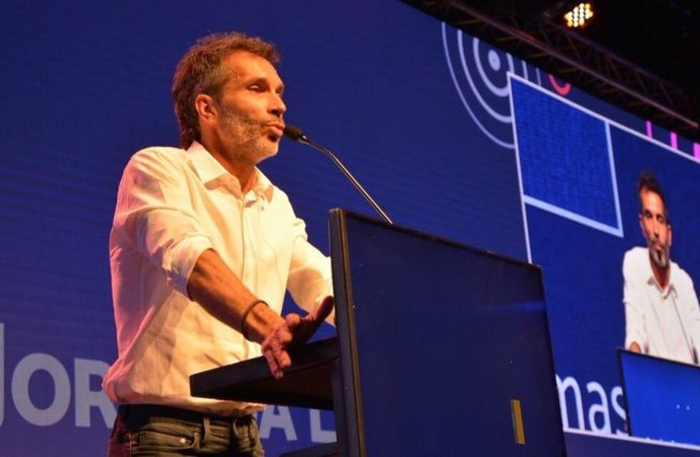 Piden facilitar el acceso a Internet para garantizar la educación pública en la cuarentena