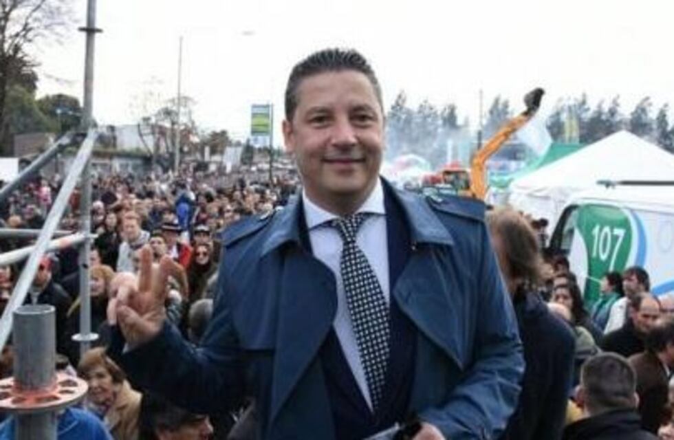 Condenaron al intendente de Merlo a dos años y medio de prisión por defraudación