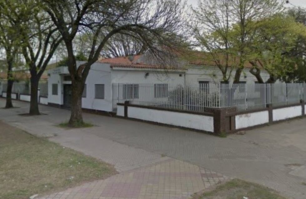 A la escuela primaria de Messi le falta gas y salieron a pedirle ayuda al astro