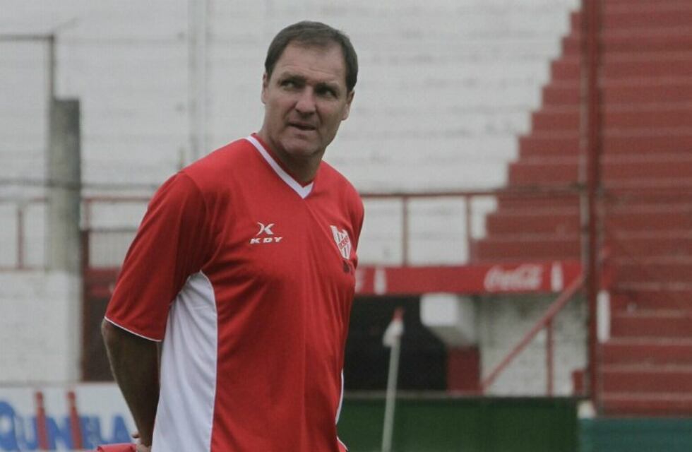 Franco, sin respuestas en Instituto