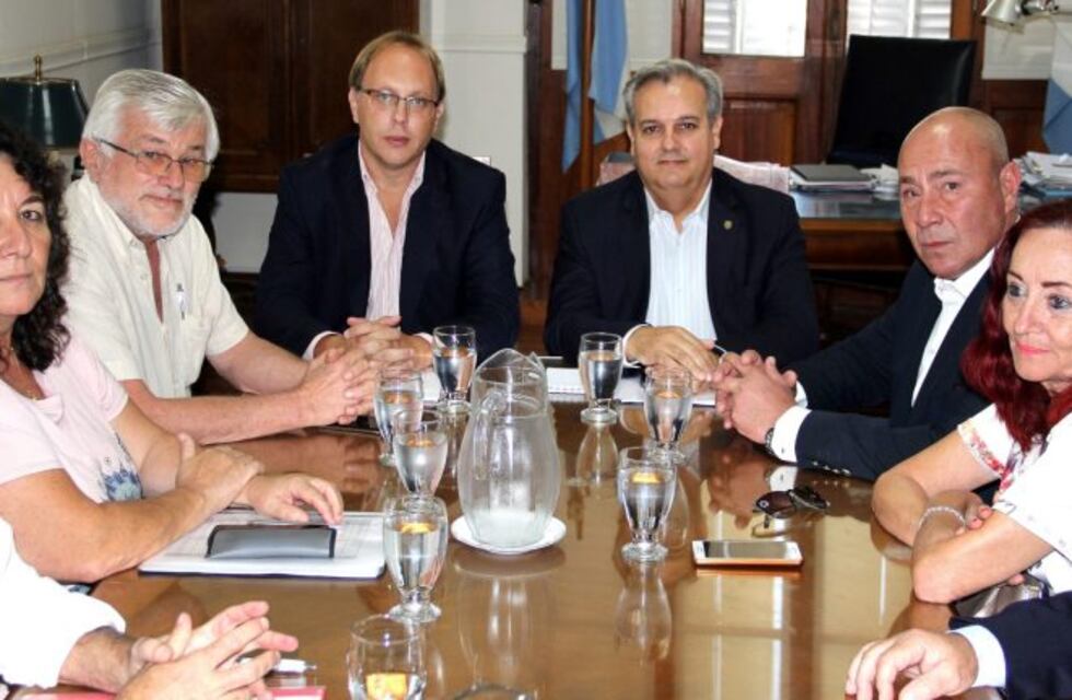 La paritaria estatal en Santa Fe avanzó pero todavía no hay acuerdo total