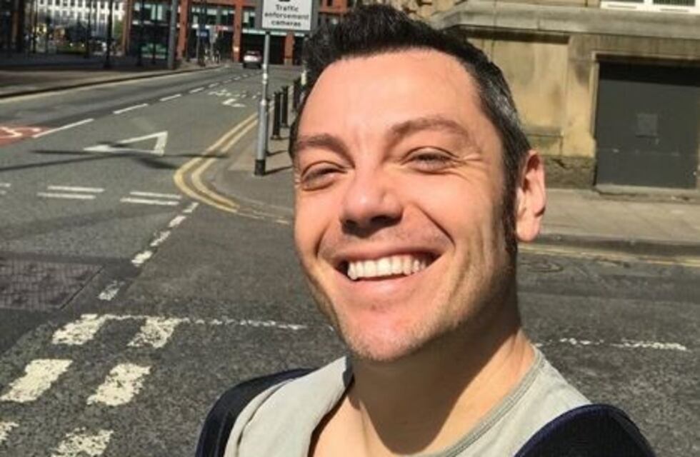 El cantante Tiziano Ferro se casó por segunda vez con Víctor Allen y compartió una tierna foto