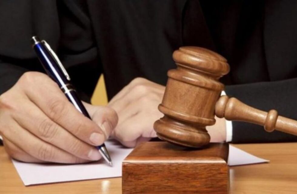 Renunció al trabajo para no pagar la cuota alimentaria de su hija