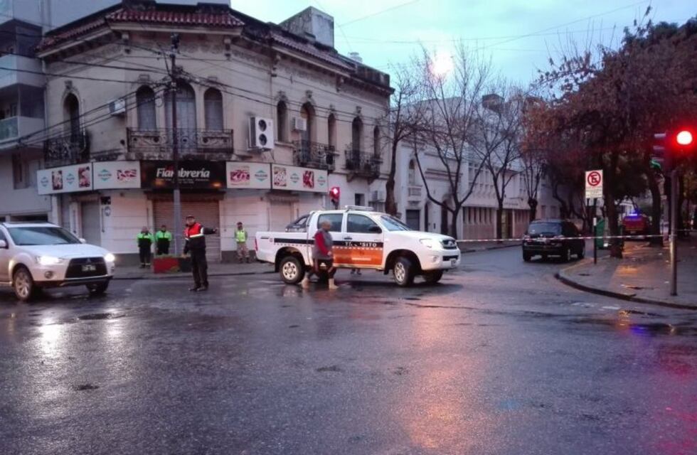 Evacuaron a 300 alumnos por una amenaza de bomba en el macrocentro