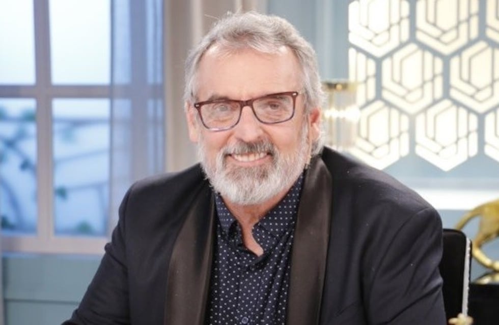 Benito Fernández reinventa su marca: ropa sin género y barbijos como prenda de protesta