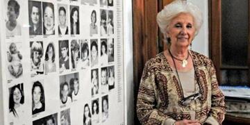 Estela de Carlotto se refirió a las “bolsas mortuorias” que aparecieron frente a la Casa Rosada.