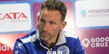 El entrenador puso por segunda vez a Godoy Cruz en octavos de la Libertadores\u002E En Alberdi, fracaso\u002E