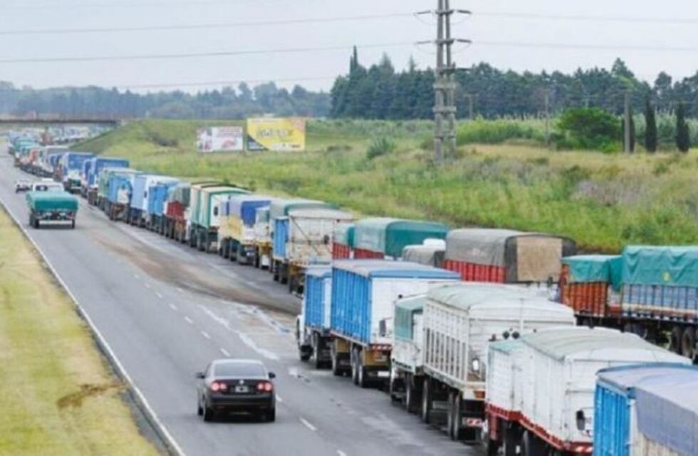 En un comunicado, Carsfe repudió los hechos de violencia en la protesta de transportistas