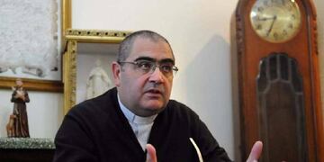 El Obispo de San Francisco Sergio Buenanueva se declaró fanático del Hombre Araña