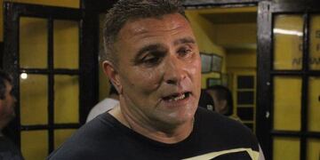 Sialle, feliz por el ascenso de Mitre\u002E