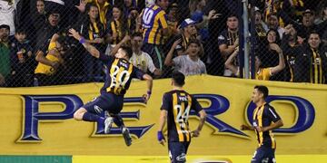 Zampedri celebra el primer gol canalla