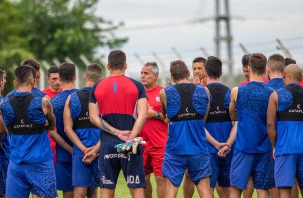 Unión viaja a Mar del Plata y busca al reemplazante de Franco Soldano