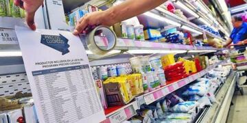 Hay escasez de leche en sachet en todos los supermercados correntinos