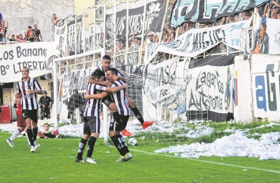 Central Córdoba ganó y ascendió a la B Nacional