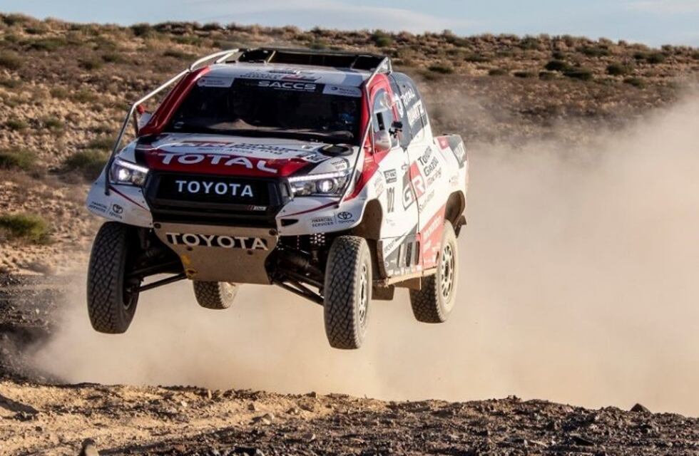 Cómo es la preparación de Fernando Alonso con Toyota... ¿Correrá el Dakar?