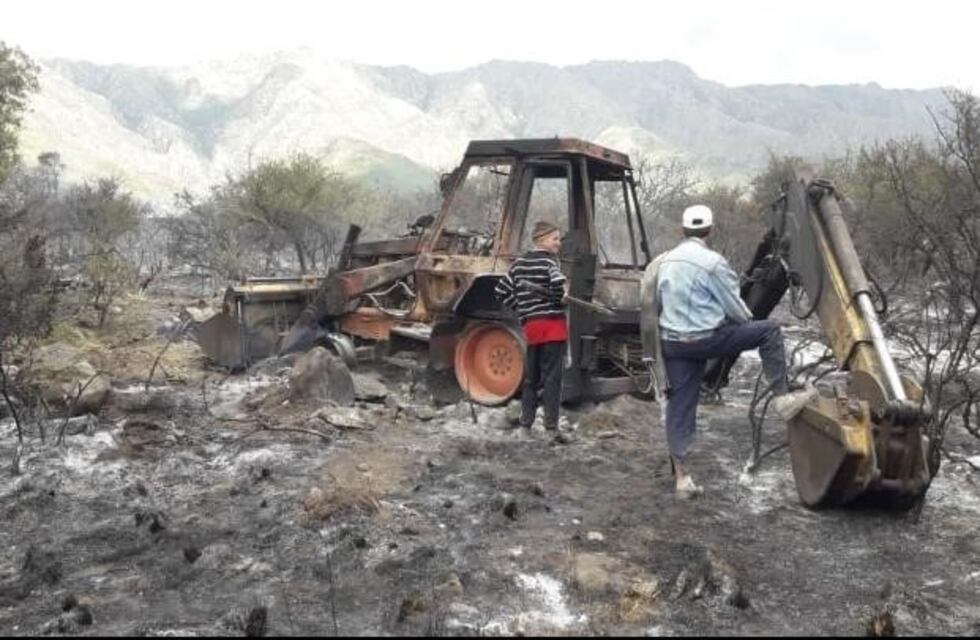 Lleva 500 hectáreas afectadas al incendio en Las Calles