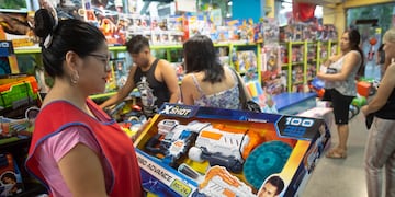 Las ventas minoristas en Reyes en Mendoza cayeron 7 por ciento. Ignacio Blanco/Los Andes