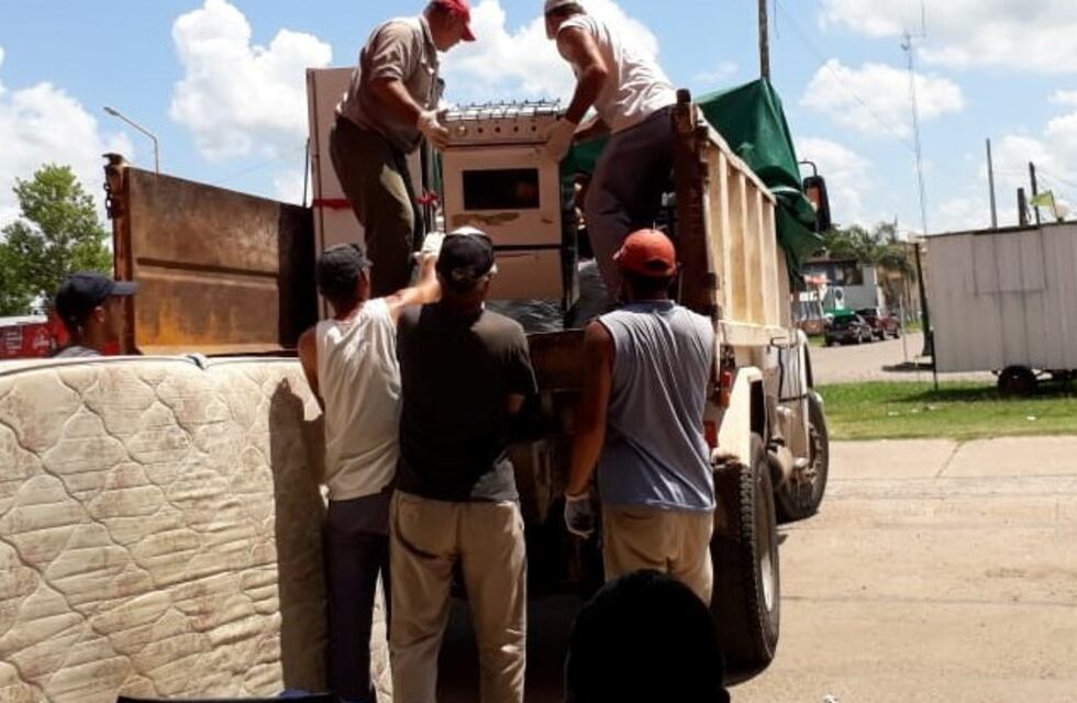 Seis familias regresan a sus casas tras la inundación