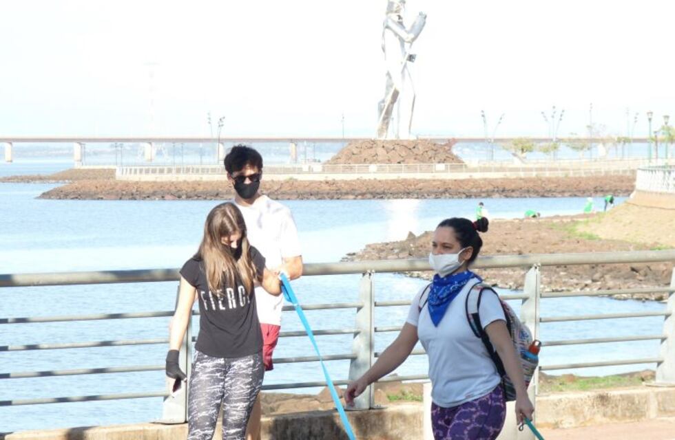 Se puede correr, jugar a las bochas, andar en bici y pescar en Misiones