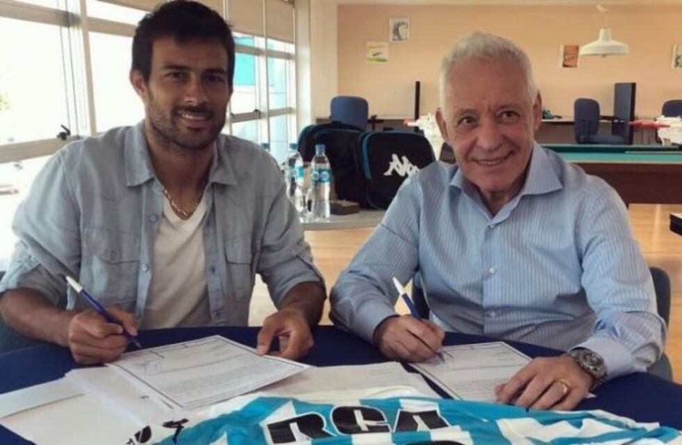 Dario Cvitanich firmó su contrato y es nuevo refuerzo de Racing