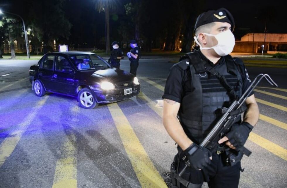 Rosario cuadruplica a Santa Fe en aprehensiones por aislamiento obligatorio