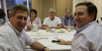 El Consejo Provincial del Partido Justicialista (PJ) sobre la ampliación de la Suprema Corte de Justicia de Mendoza, resolvió que aquellos legisladores peronistas que den quórum serán sancionados\u002E