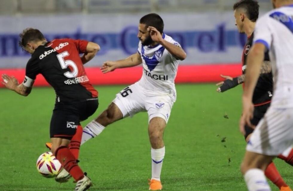 Newell's cayó con claridad 2 a 0 ante Vélez