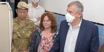 La diputada Alejandra Elías con el gobernador Morales\u002E