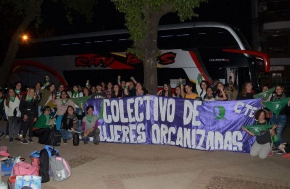 La vigilia por la votación del aborto legal, con presencia correntina en el Congreso