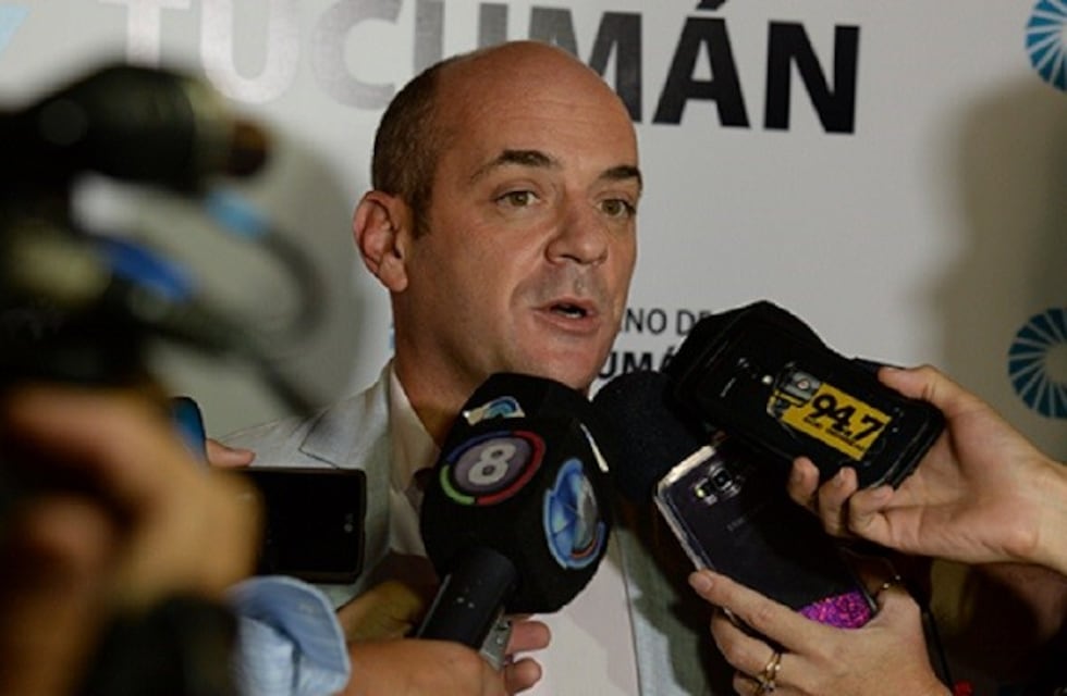 Lichtmajer: "Hoy la situación epidemiológica impide volver a las aulas"