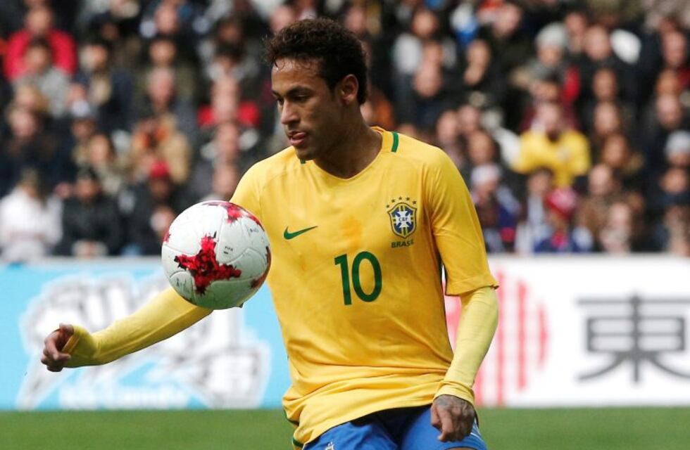 Brasil se floreó ante Austria con goles de su tridente ofensivo