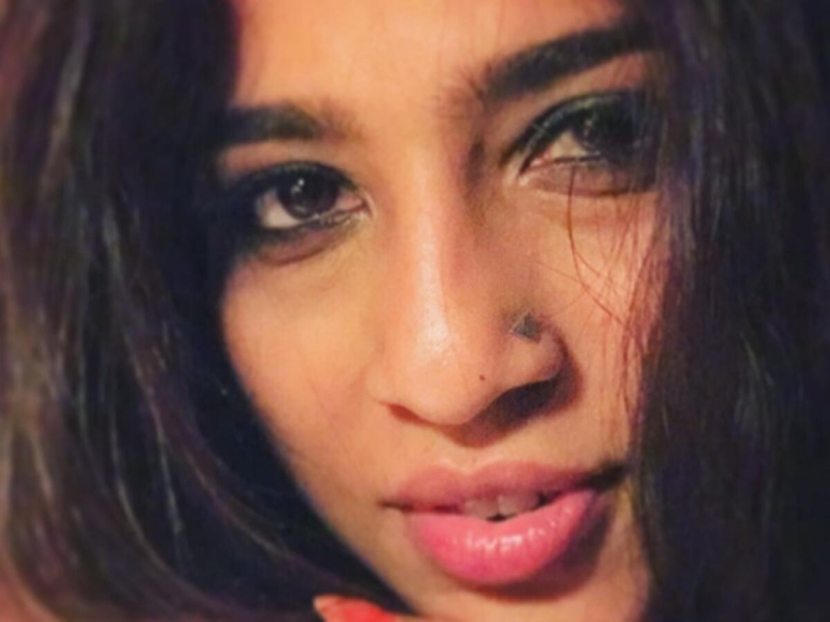 Una de las mujeres indias que se sumó a la protesta online (@mymalishka\n)\u002E