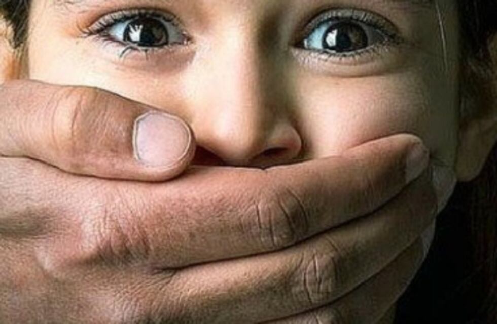 Madre denunció que su hijo de 8 años fue violado por cinco personas