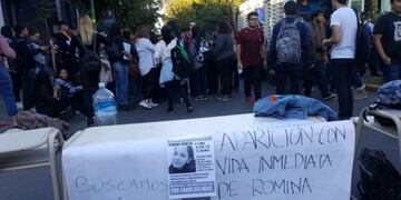 Marcha por aparición de Romina Banega