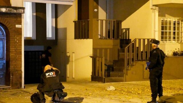 La serie de ataques con armas de fuego empezó en Italia al 2100, donde antes vivía el juez Ismael Manfrín. (Juan José García)