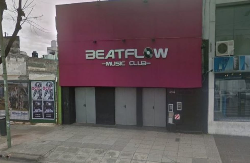 Dos grupos de jóvenes se pelearon a los palazos a la salida de un boliche en Palermo