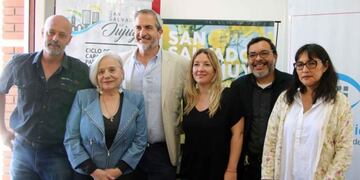 Organizadores y disertantes del curso para guías de turismo\u002E